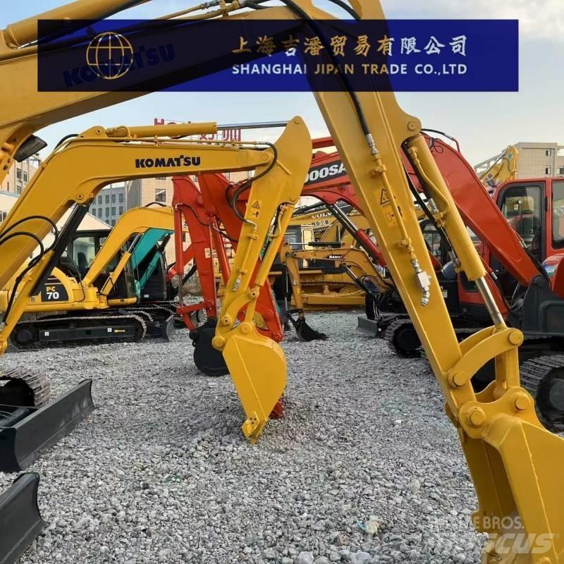 Komatsu PC 35 MR حفارات صغيرة أقل من 7 طن (حفارات صغيرة)