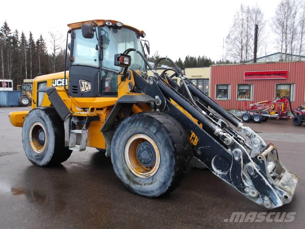 JCB 436 Wastemaster لوادر بعجل