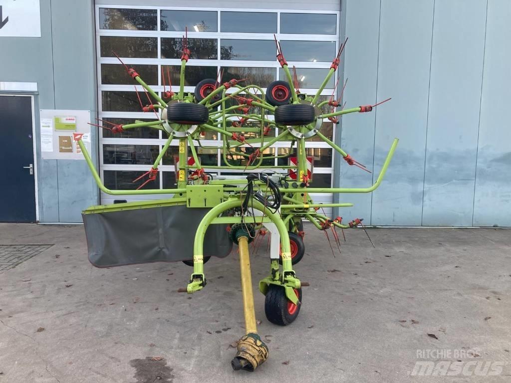 CLAAS Volto 1050 T مكابس وميبسات التبن