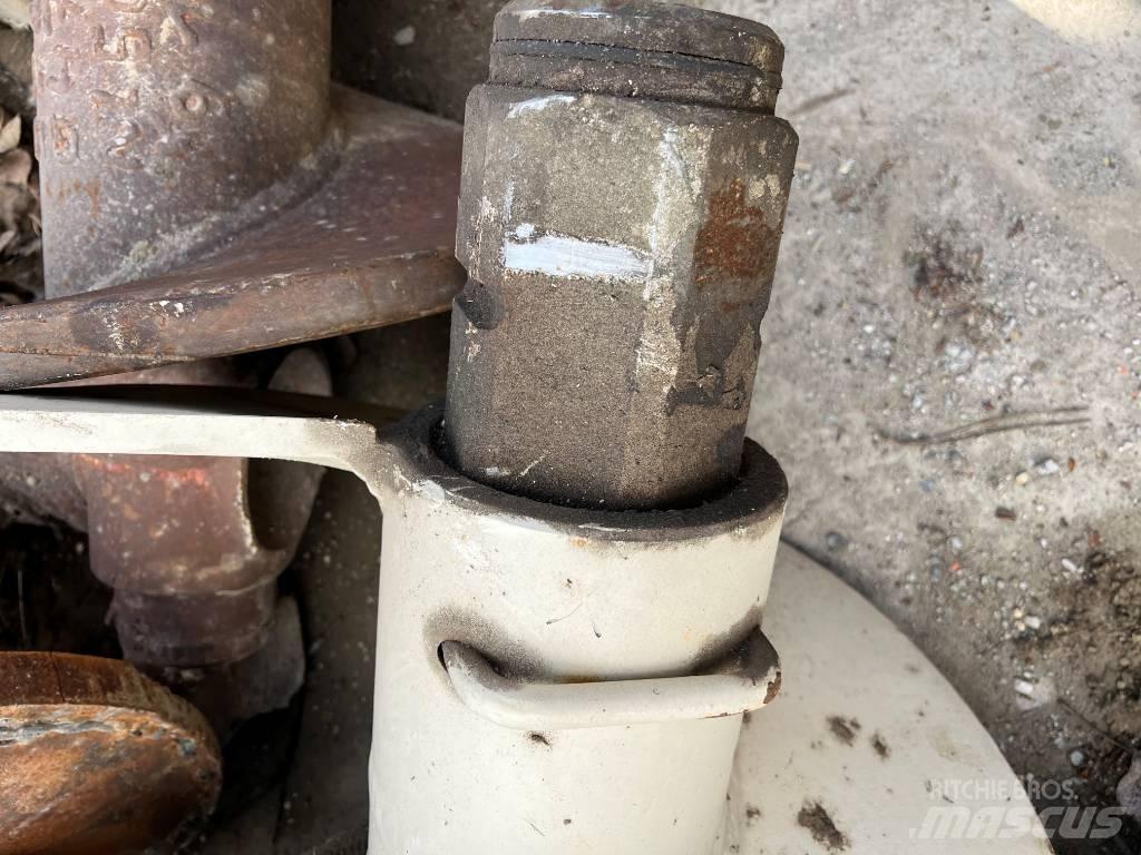 Bauer Bohranfänger ملحقات وقطع غيار معدات الحفر