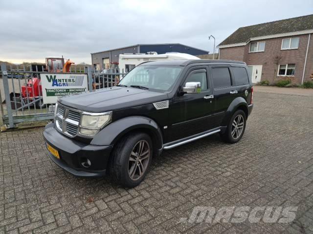 Dodge Nitro سيارات