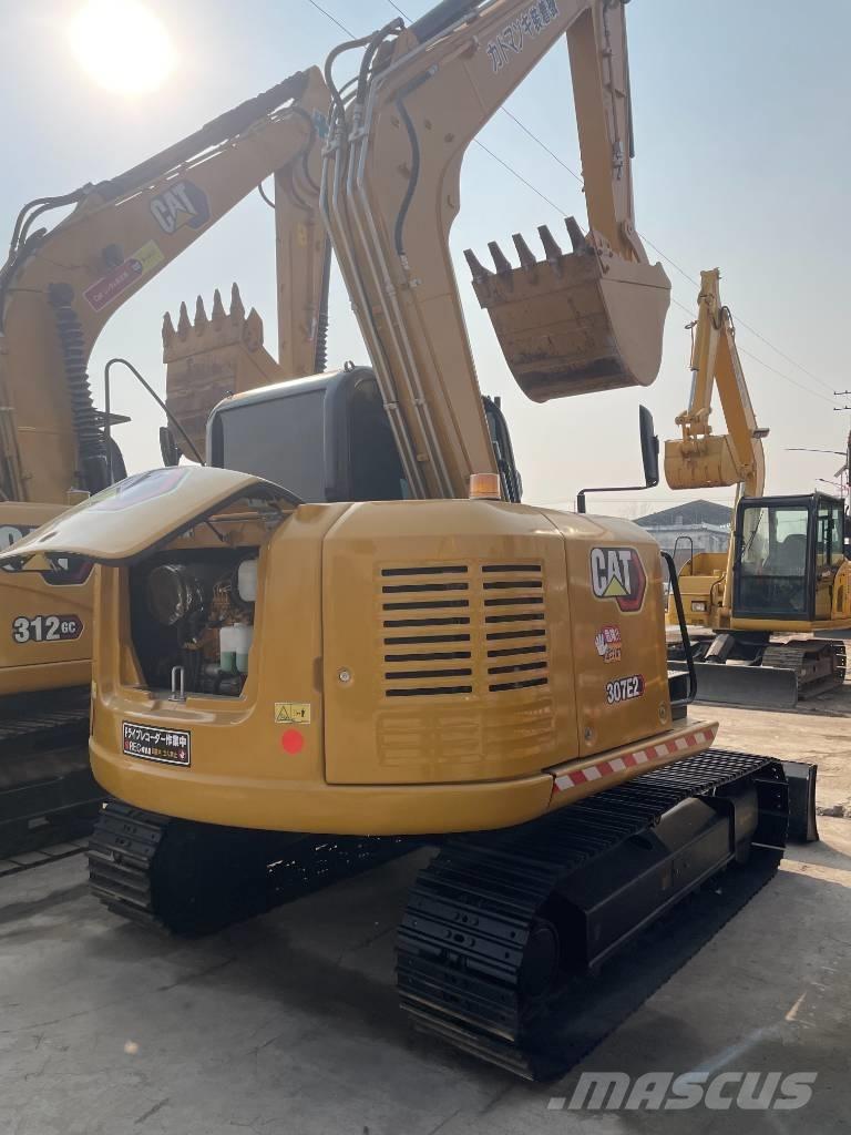 CAT 307E حفارات زحافة