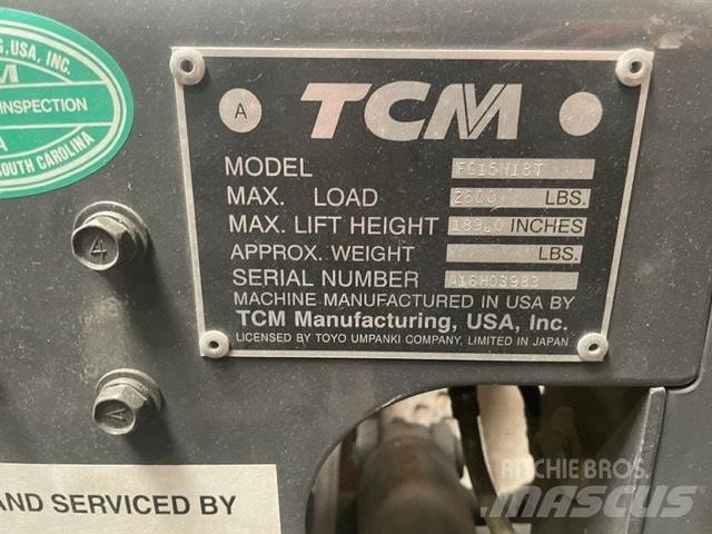 TCM FG15N18T شاحنات الطرق الوعرة