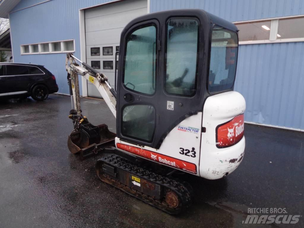 Bobcat 323 حفارات صغيرة أقل من 7 طن (حفارات صغيرة)