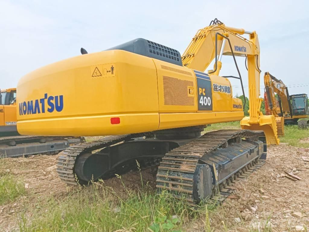 Komatsu PC 400-7 حفارات زحافة