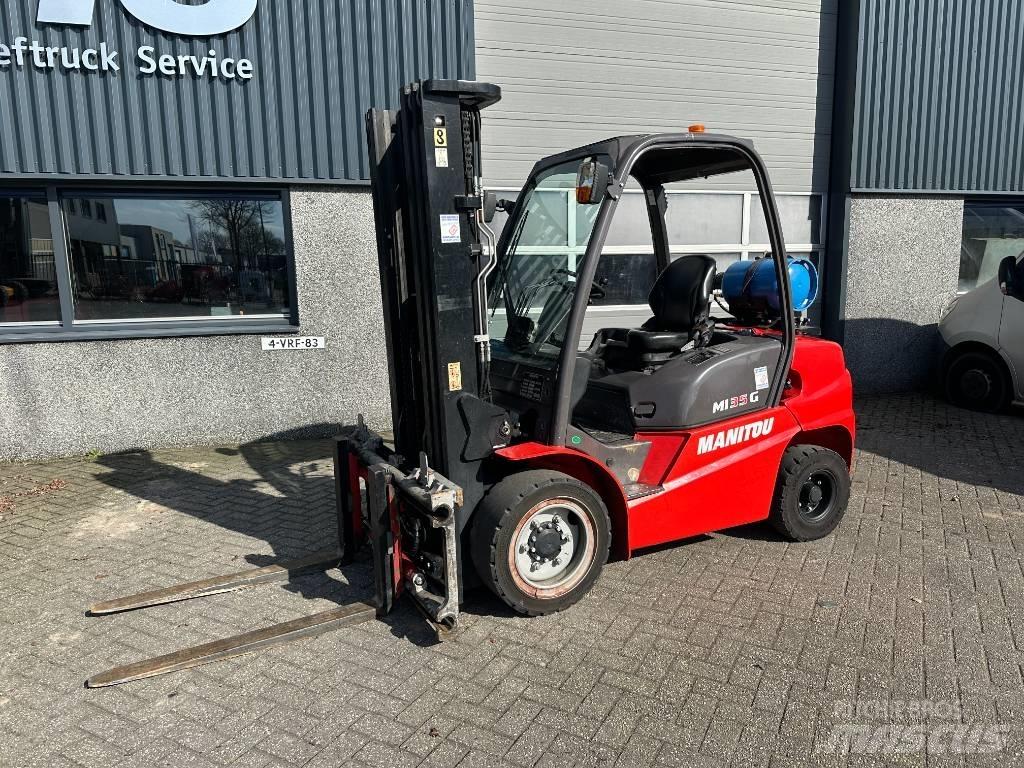 Manitou MI 35 G شاحنات LPG