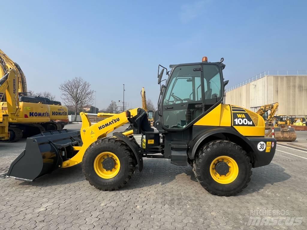 Komatsu WA 100 M-5 لوادر بعجل