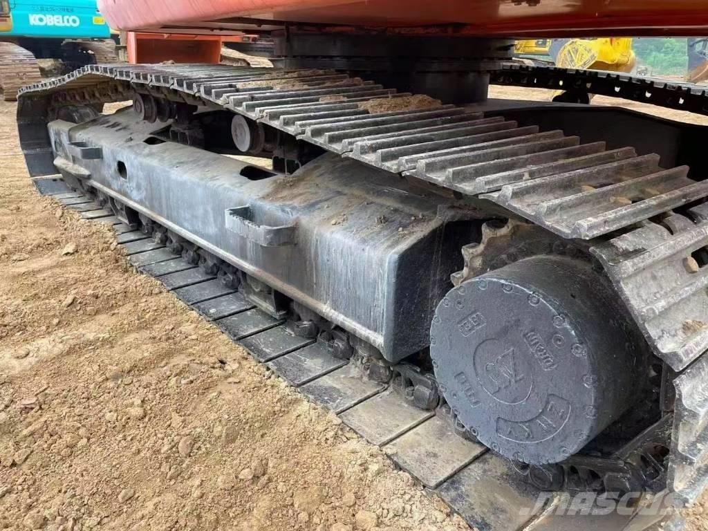 Doosan 220-7 حفارات زحافة