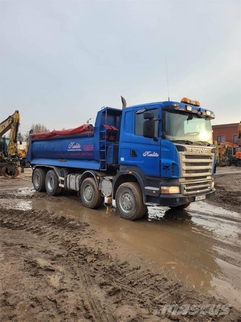 Scania R420 8x4 شاحنات لوادر
