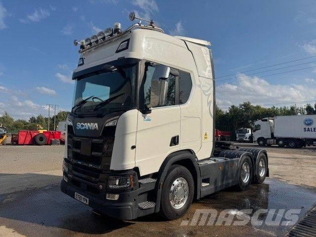 Scania R 650 وحدات الجر