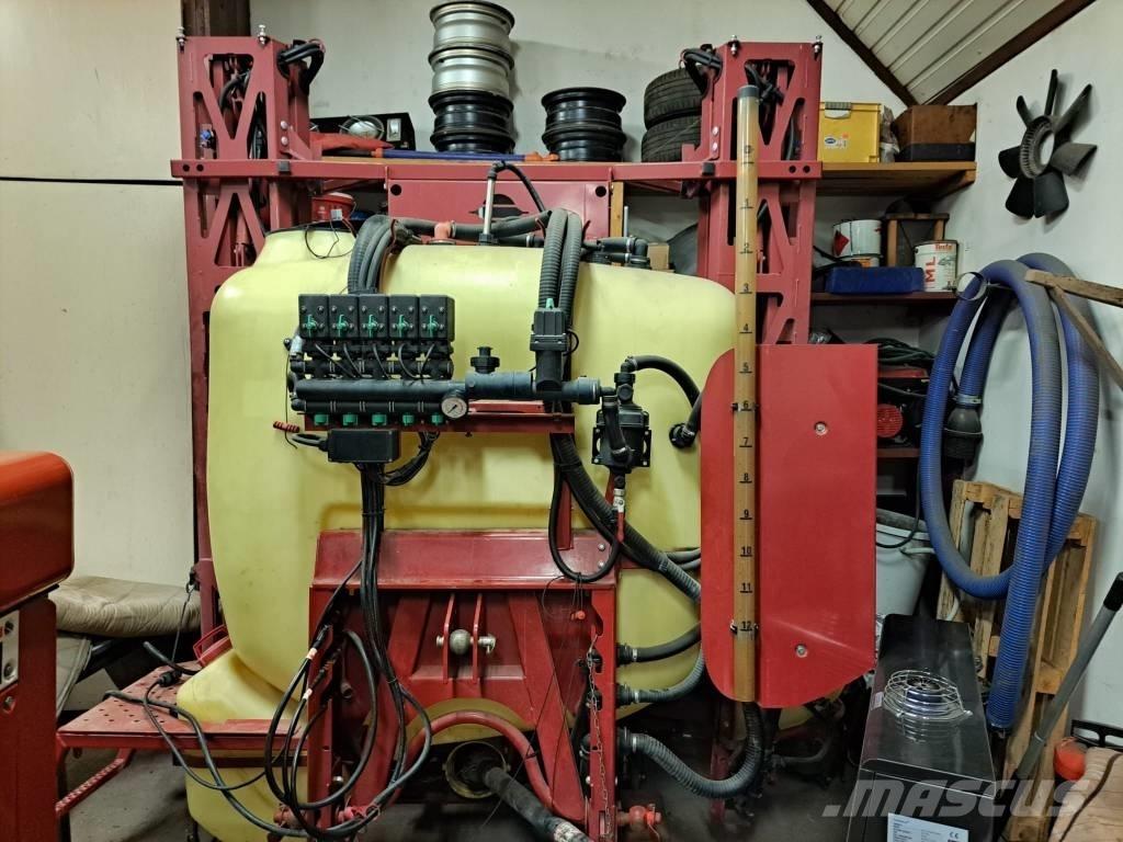 Hardi Master 1200 رشاشات محمولة