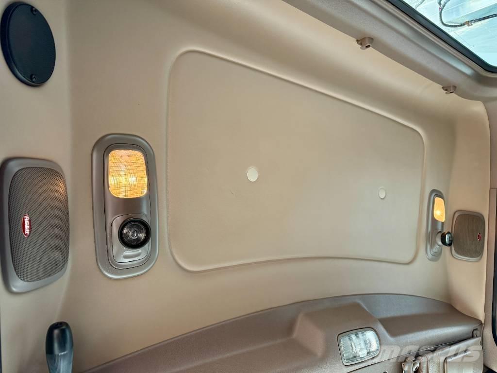 Peterbilt 389 وحدات الجر