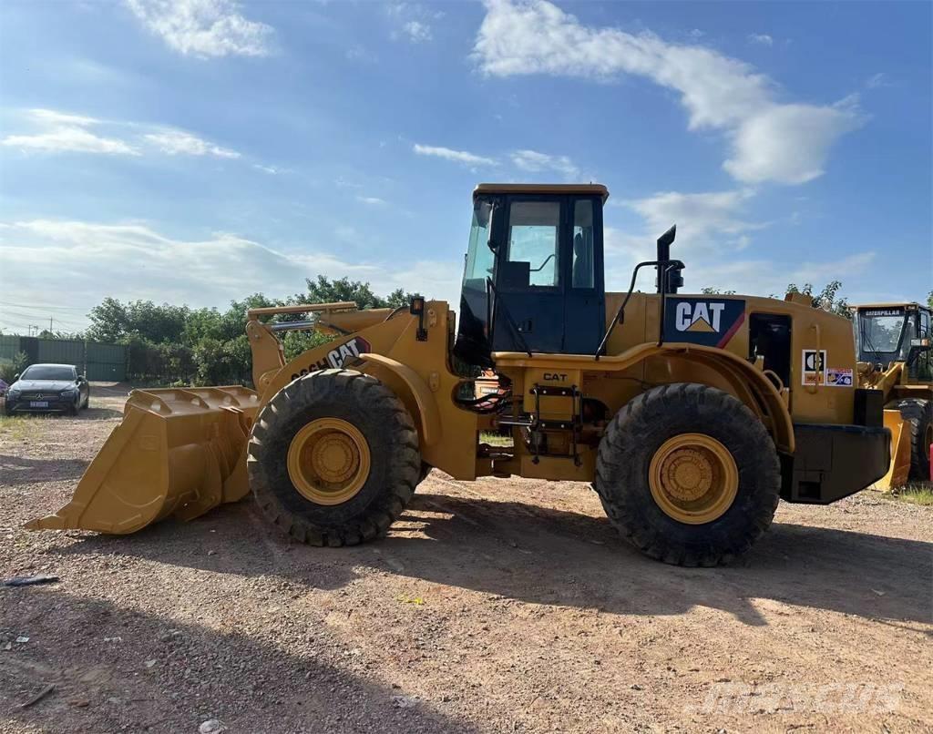 CAT 966H لوادر بعجل