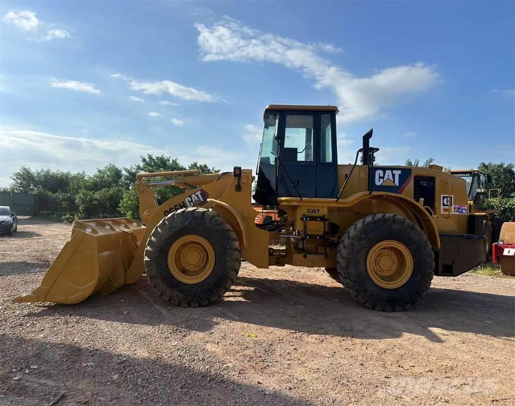 CAT 966H لوادر بعجل