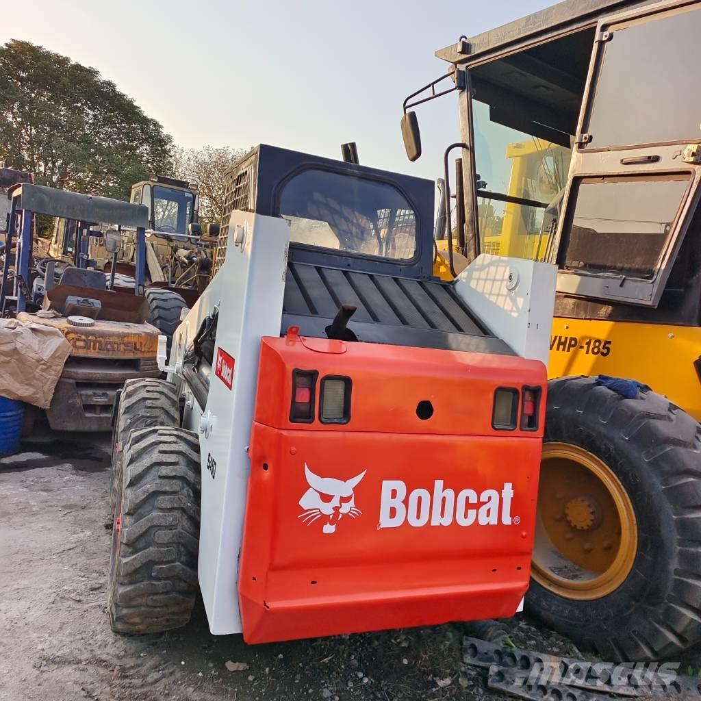 Bobcat S 450 لوادر انزلاقية التوجيه