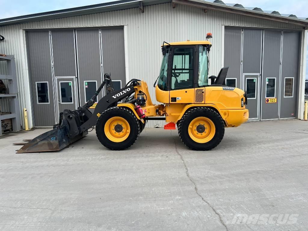 Volvo L35GT لوادر بعجل