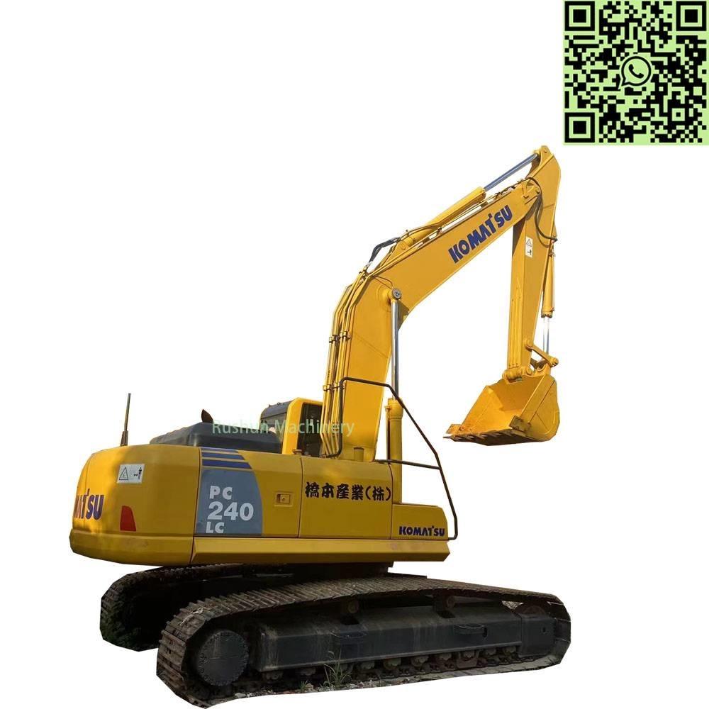 Komatsu PC 240 LC حفارات زحافة