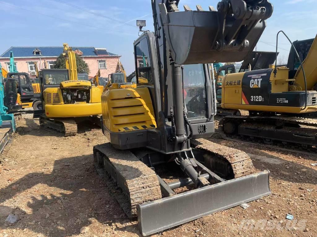 Volvo EC60C حفارات زحافة