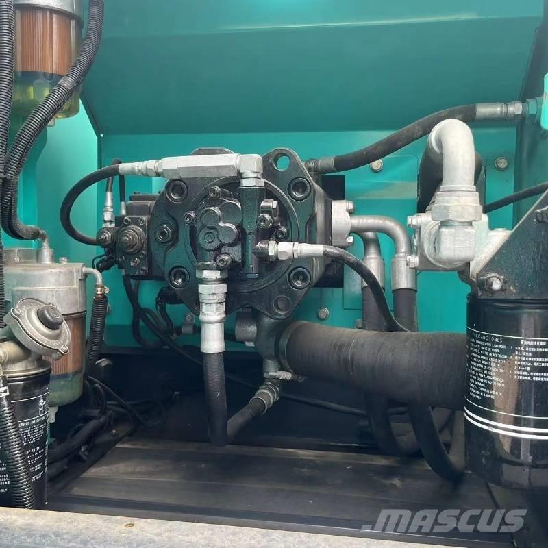 Kobelco SK 200 حفارات زحافة