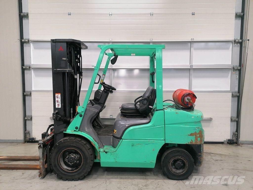Mitsubishi FG35NT شاحنات LPG