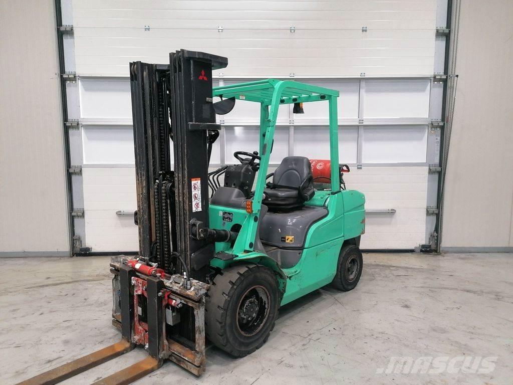 Mitsubishi FG35NT شاحنات LPG