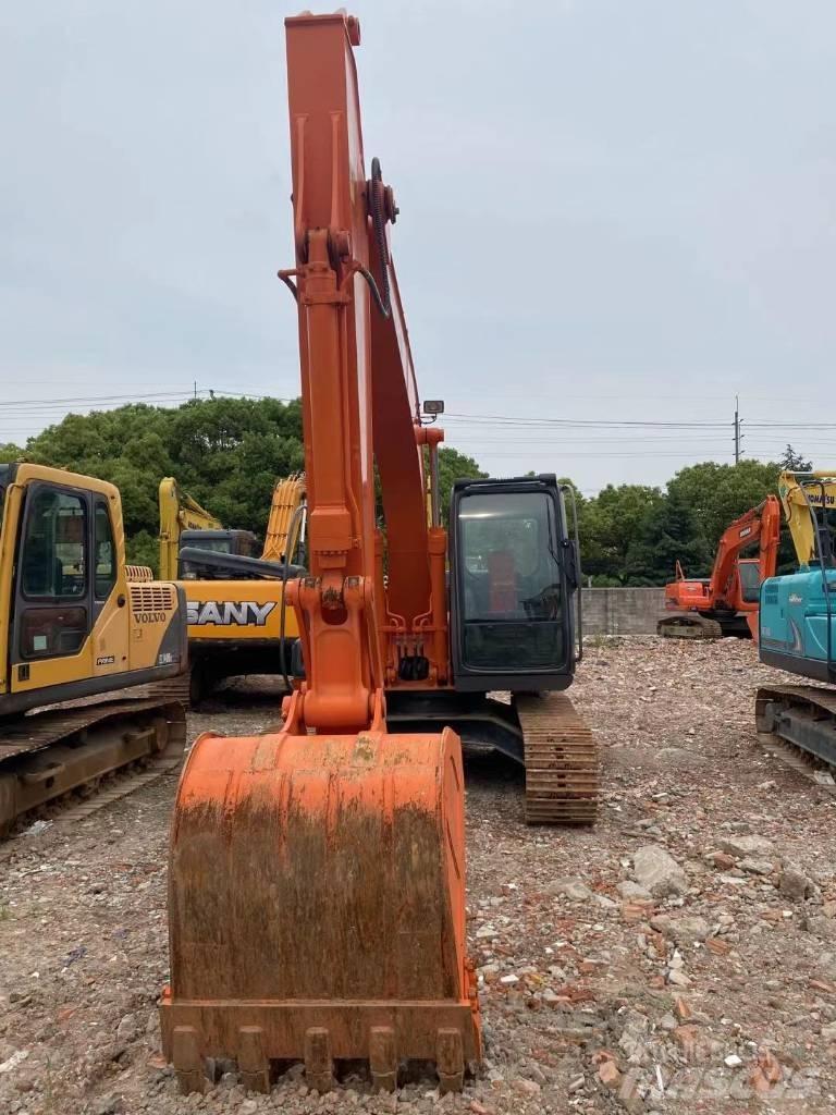 Hitachi ZX 120 حفارات زحافة