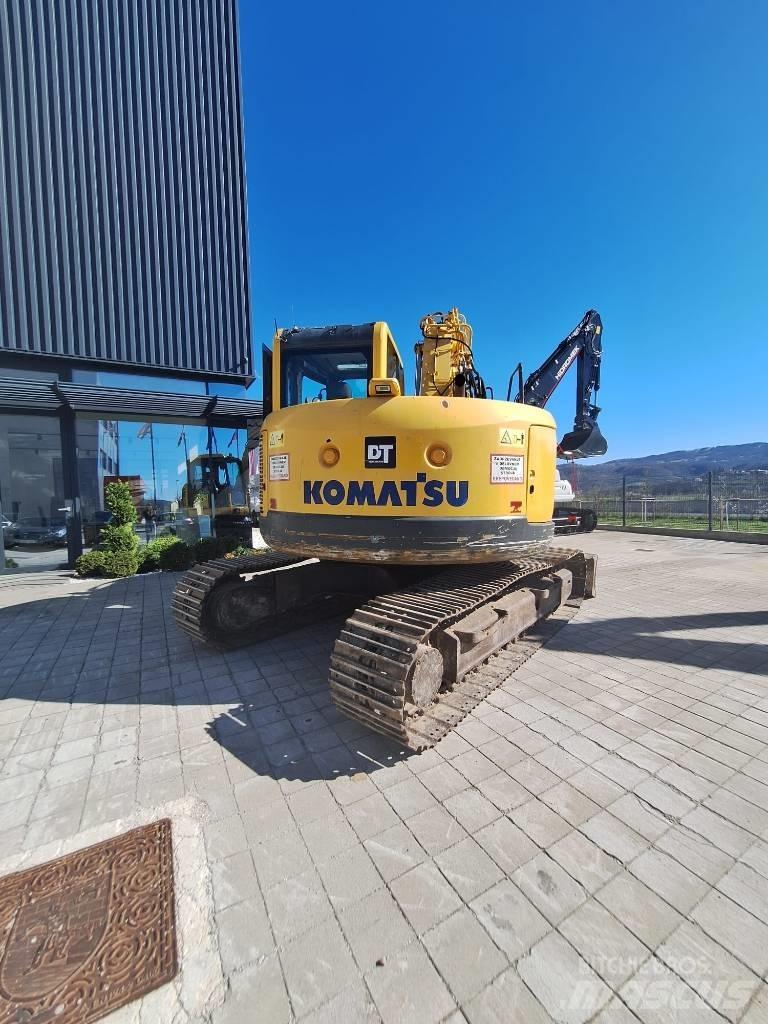 Komatsu PC 138 US-8 حفارات زحافة