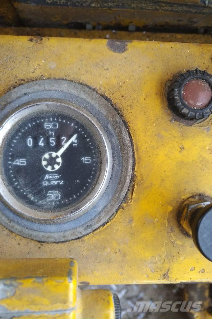 Menzi Muck 3000 T2 حفارات خاصة