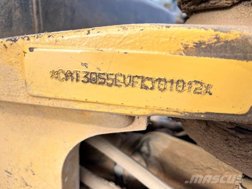 CAT 305.5 حفارات صغيرة أقل من 7 طن (حفارات صغيرة)