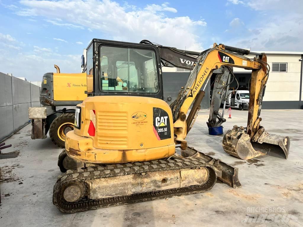CAT 305.5 حفارات صغيرة أقل من 7 طن (حفارات صغيرة)