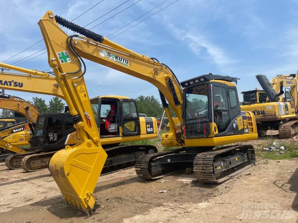 Komatsu PC130 حفارات زحافة