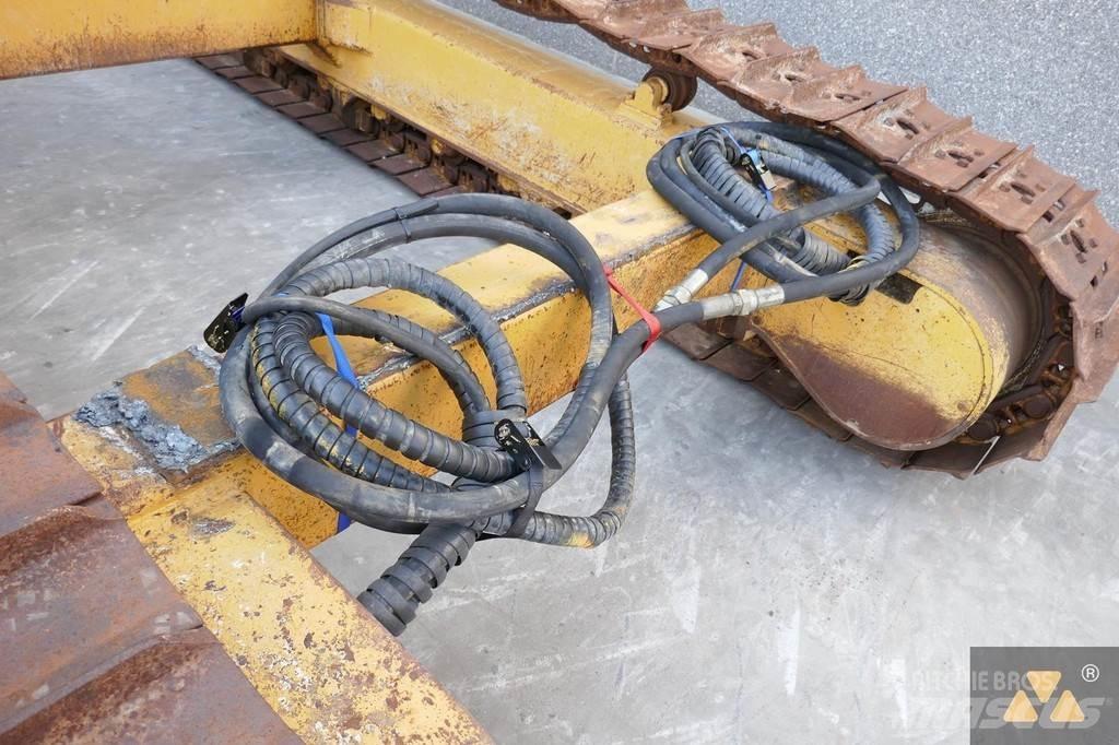 Delta Track set الشاسيه والتعليق