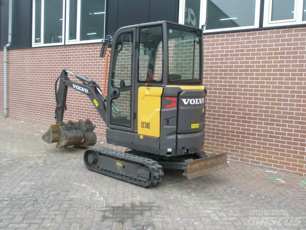 Volvo ECR18E حفارات صغيرة أقل من 7 طن (حفارات صغيرة)