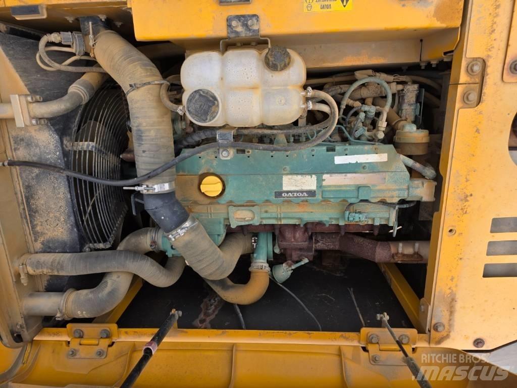 Volvo EW 145B PRIME حفارات بعجل