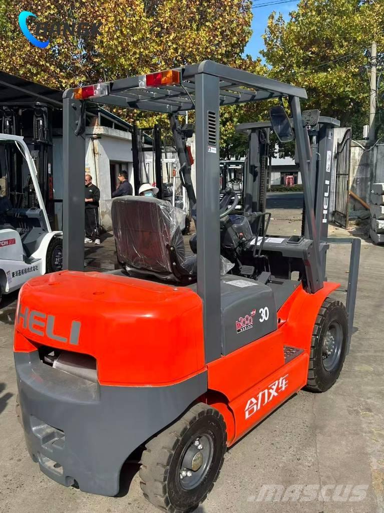 Heli CPC 30 شاحنات الديزل