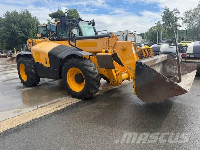 JCB 533-105 مناولات متداخلة