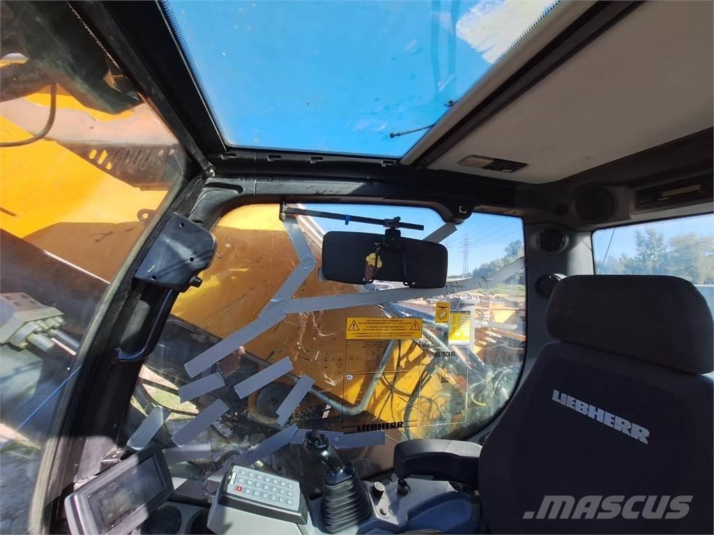 Liebherr R936 NLC أخرى