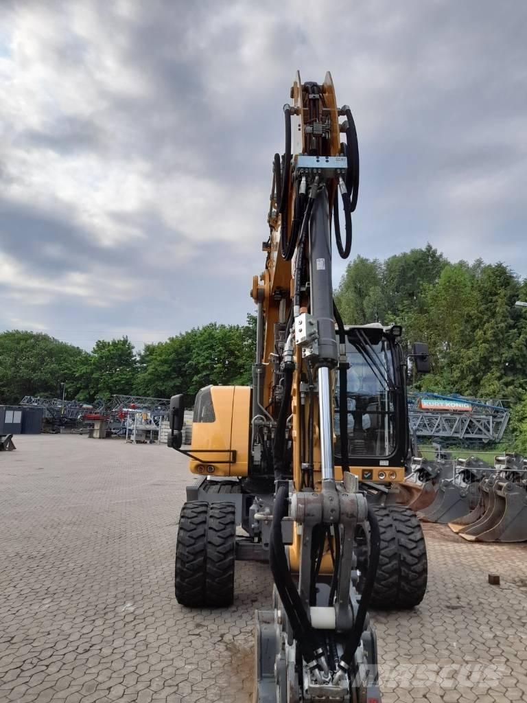 Liebherr A 914 V LIT حفارات بعجل