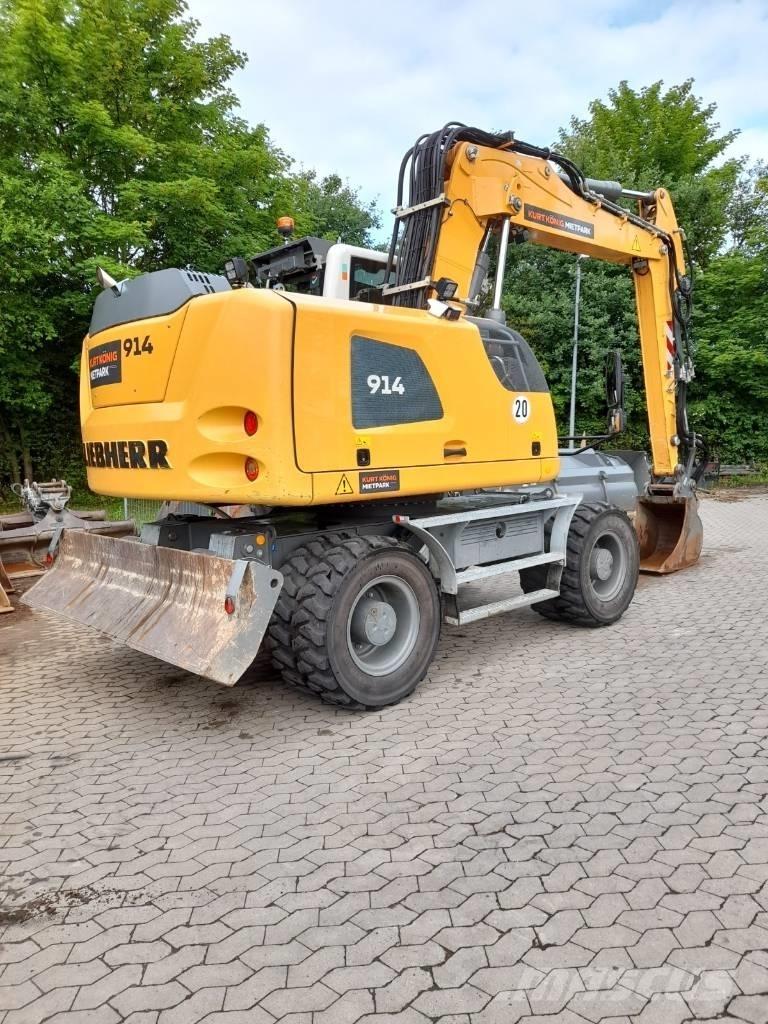 Liebherr A 914 V LIT حفارات بعجل