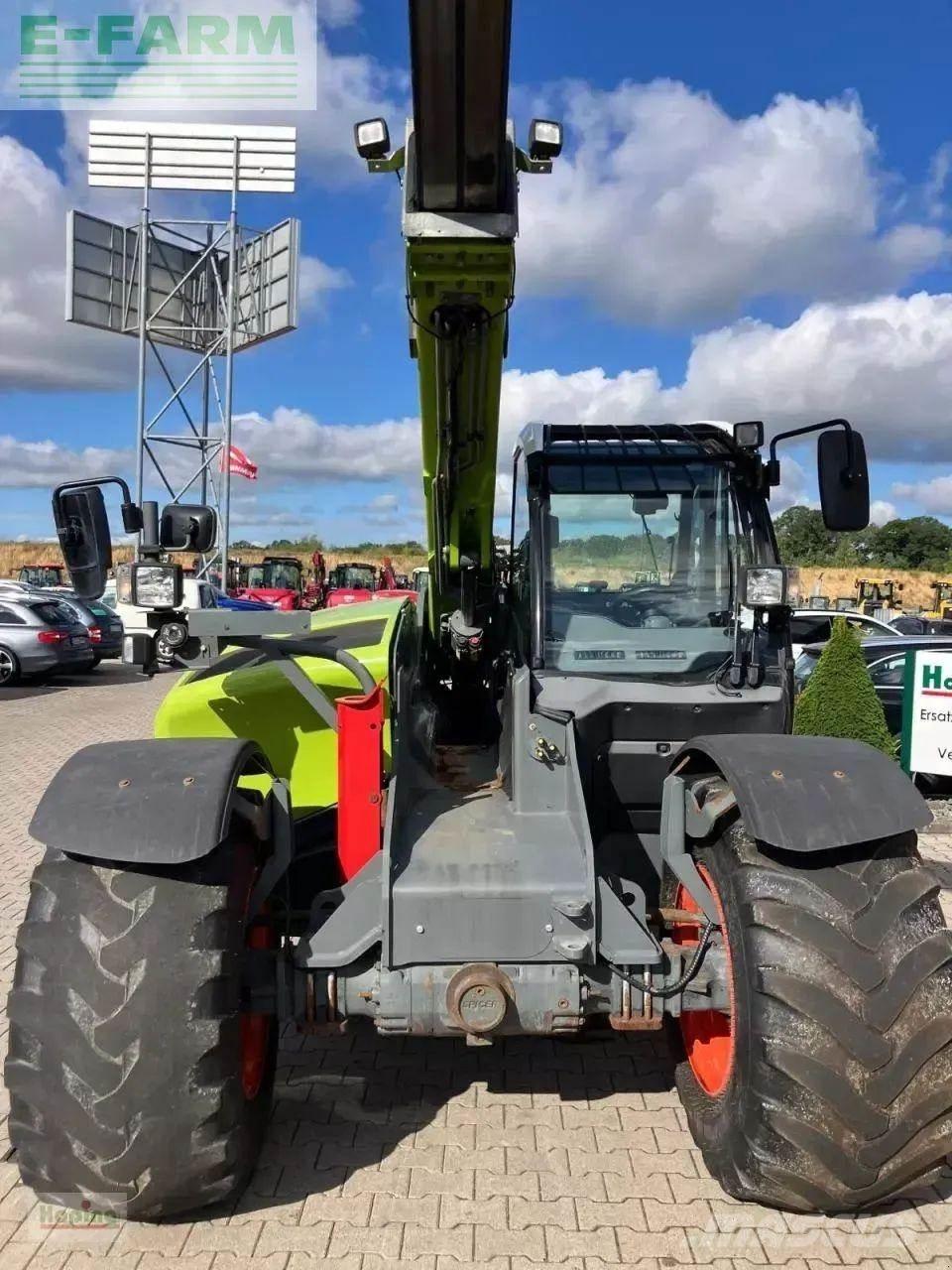 CLAAS scorpion 756 معدات مناولة لأغراض الزراعة
