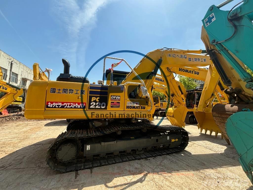 Komatsu PC 220 حفارات زحافة
