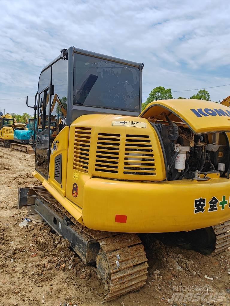 Komatsu PC 100 حفارات صغيرة أقل من 7 طن (حفارات صغيرة)