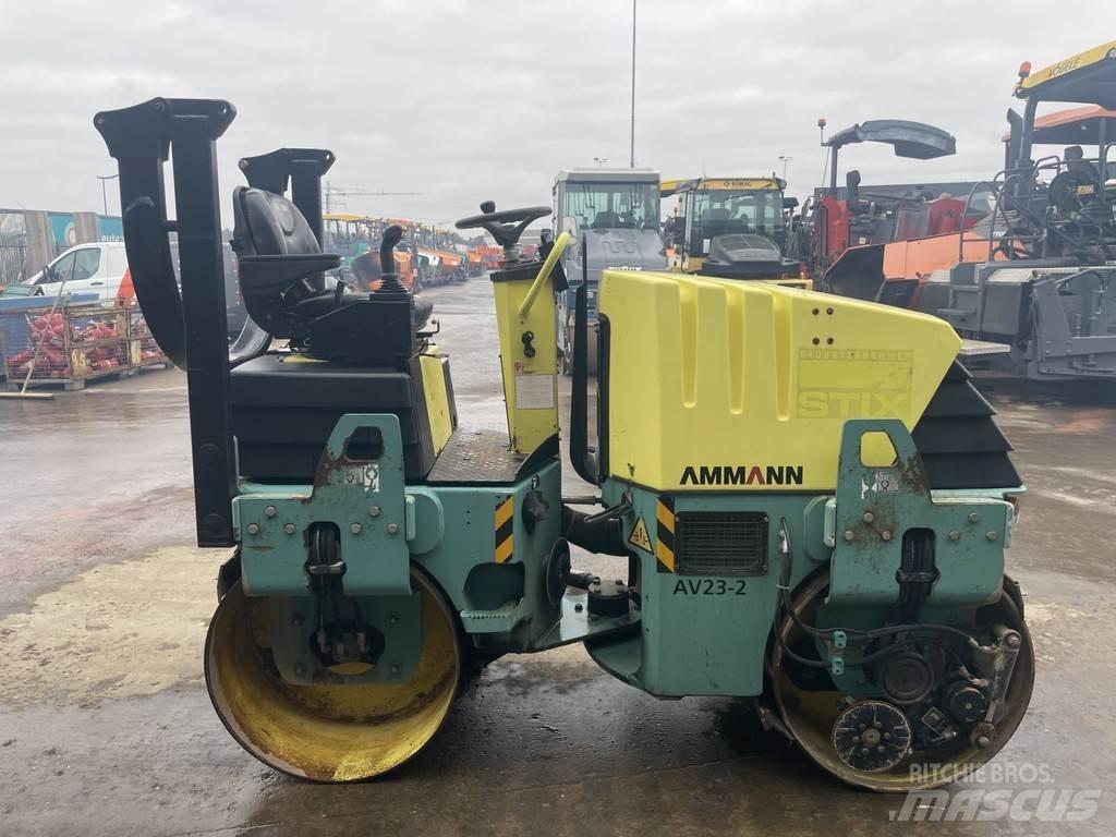 Ammann AV 23-2 مداحل ثنائية الاسطوانة