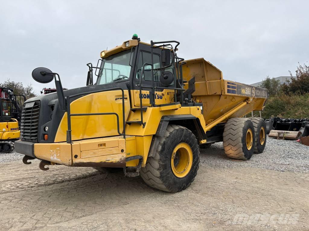 Komatsu HM300-3 ساحبات مفصلية