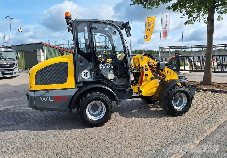 Wacker Neuson WL 34 لوادر بعجل