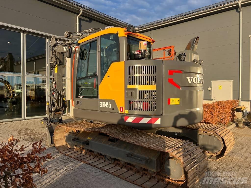 Volvo ECR 145 E حفارات زحافة