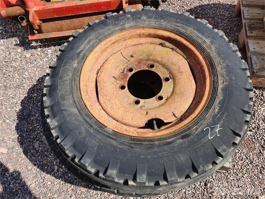BKT 7.5-20 الإطارات والعجلات والحافات