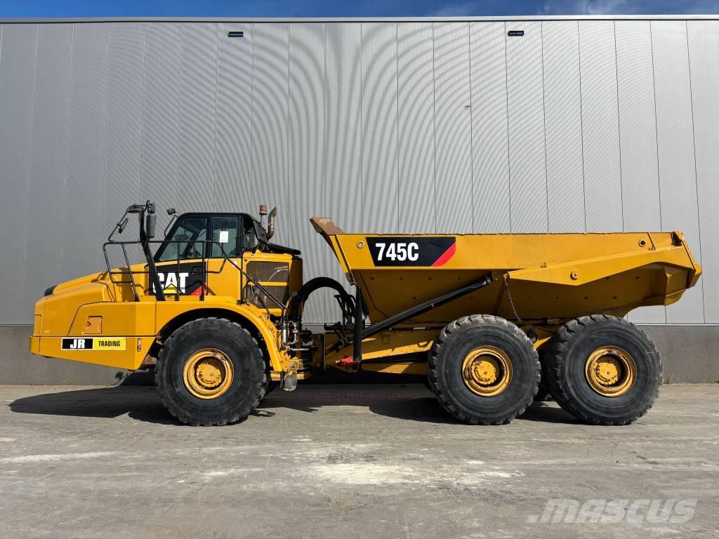 CAT 745 C ساحبات مفصلية