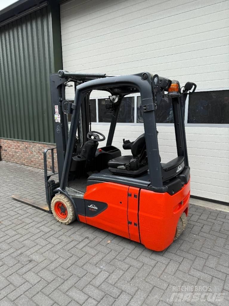 Linde E16-02 شاحنات ذات رافعات شوكية تعمل بالكهرباء