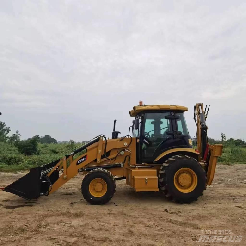 CAT 420 F لوادر ذات جرافات عكسية